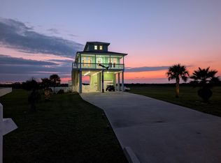 4102 Kiva Rd, Galveston, TX 77554