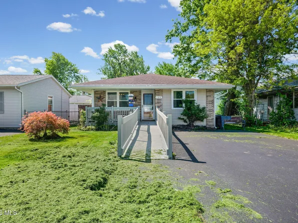 205 E Oliver St, Mc Comb, OH 45858