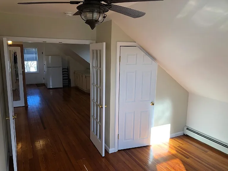 40 E Barrows St #3 — Photo 7