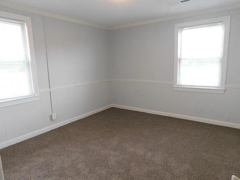 529 Old Mount Olive Hwy — Photo 19