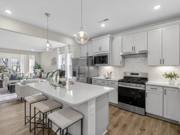 24 N Brookhollow Way, Clayton, NC 27520