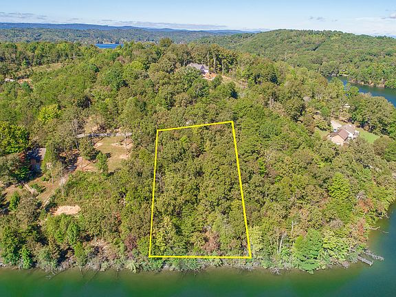 2nd image of 50 Lake Forest Dr