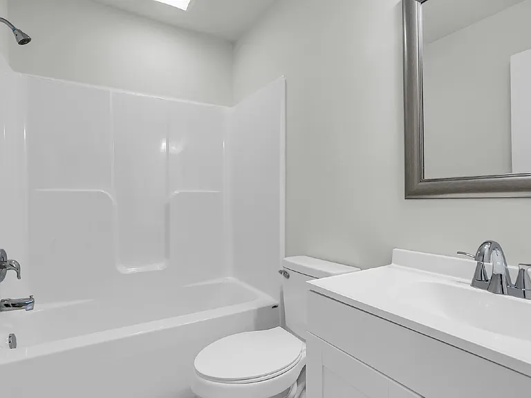 2108 California Ave — Photo 15