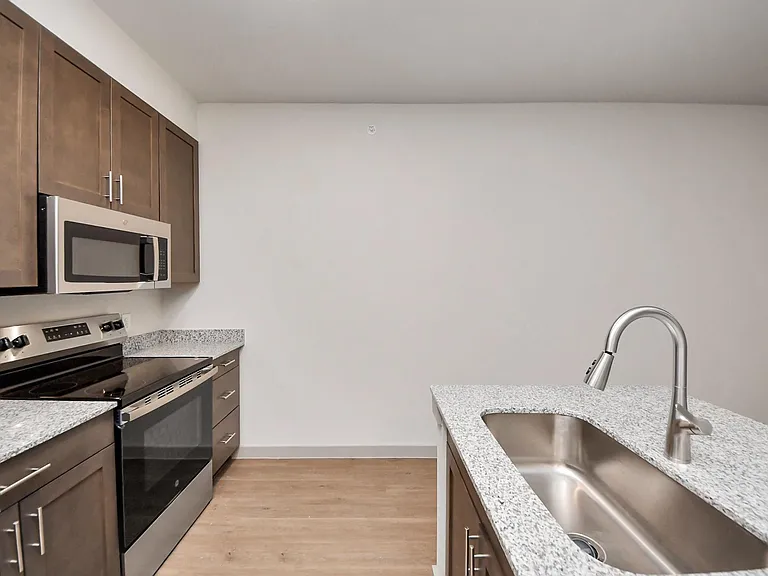 4639 Techniplex Dr #1103 — Photo 8
