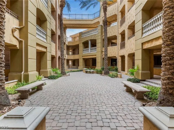 15 Via Mantova Unit 208, Henderson, NV 89011