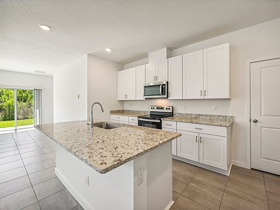 Kitchen of the Yellowstone at Lakes at Bella Lago.