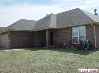 21120 E 39th Pl S, Broken Arrow, OK 74014