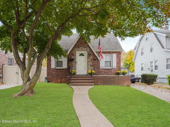 201 Bryant Ave, Staten Island, NY 10306