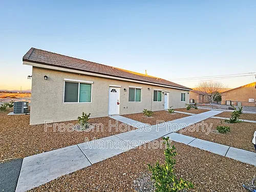 1111 Sixshooter Ave Photo 1