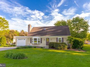 246 Froelich Ave, Mountville, PA 17554