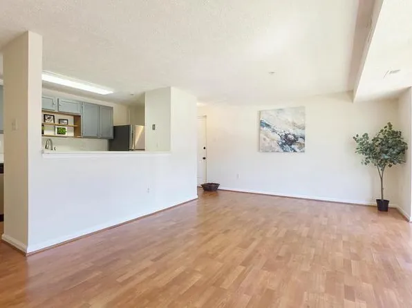 503 Palmtree Dr, Gaithersburg, MD 20878