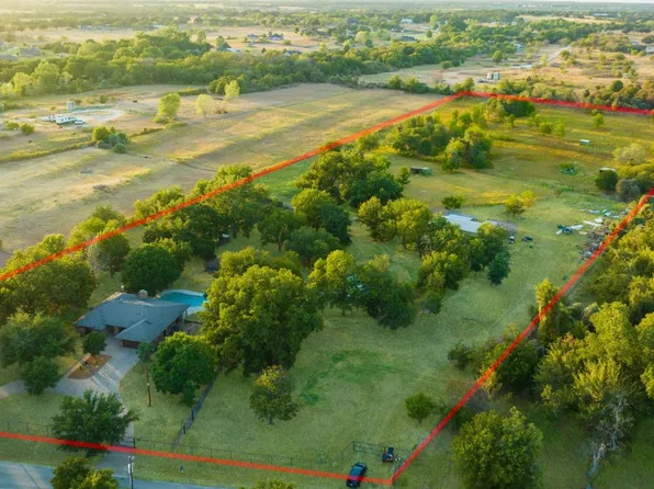 622 Harmony Cir, Weatherford, TX 76087