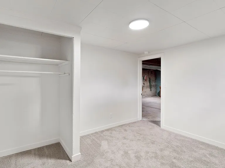 2521 W Sanson Ave — Photo 27