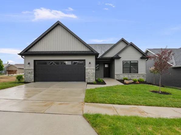 6225 College Ave, Davenport, IA 52807