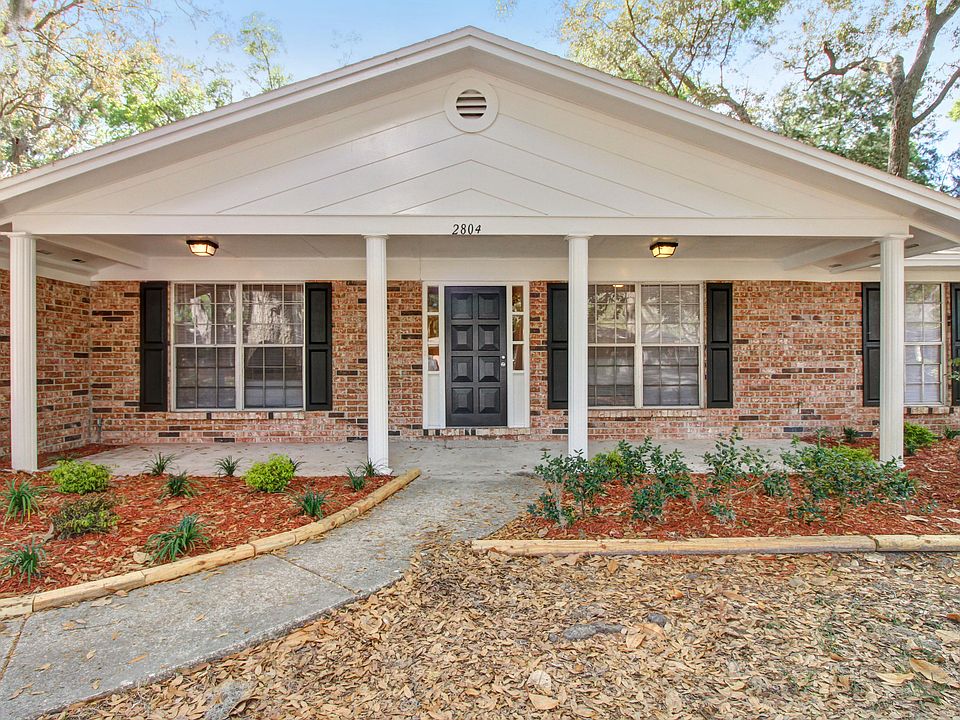 1st image of 2804 BROOKWOOD Drive