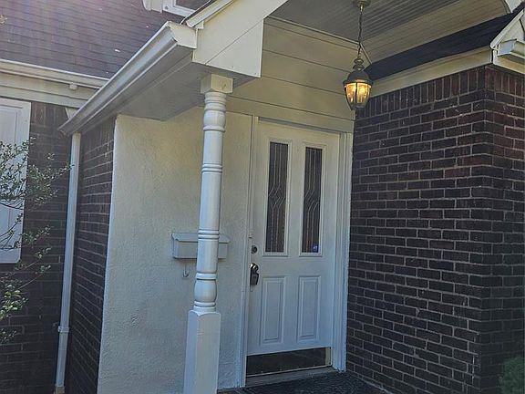 2nd image of 55 Rutgers Pl