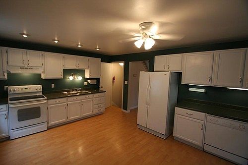 1st image of 403 Concord Ave