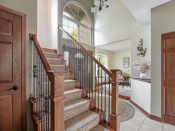 4th image of 5918 Meadowlark Ln