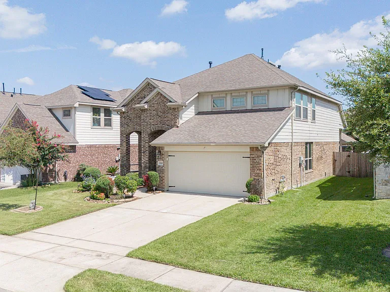 13303 Davenport Hills Ln — Photo 34