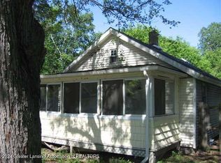 1801 Lyons Ave, Lansing, MI 48910