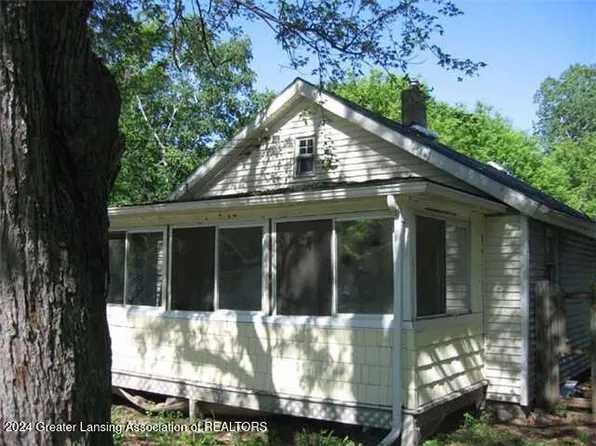 1801 Lyons Ave, Lansing, MI 48910