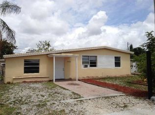 4431 SW 40th St, West Park, FL 33023