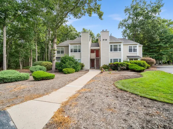 19 Pheasant Meadow Dr #112, Absecon, NJ 08205