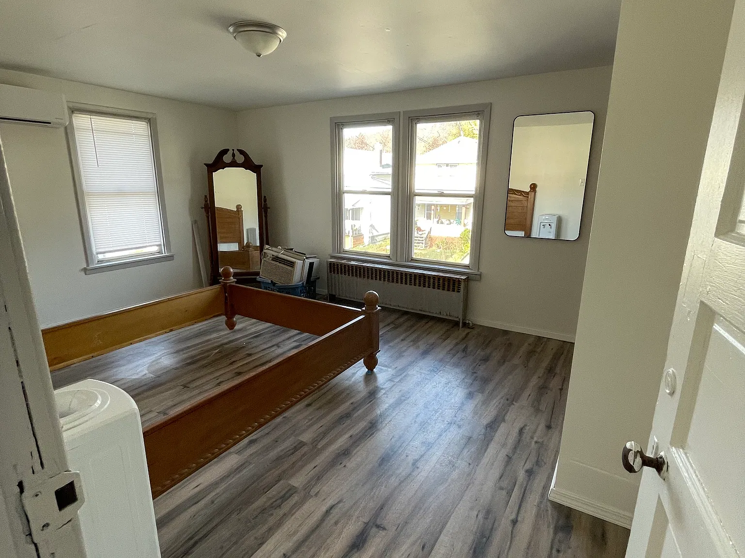 2 bed, 896 sqft, $1,000 — Photo 3