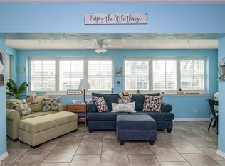1400 Pompei Ln #21A, Naples, FL 34103