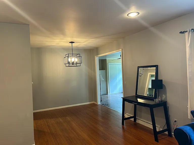 607 S Eastside Dr — Photo 13