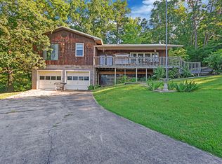 1621 Covington Rd, Dandridge, TN 37725