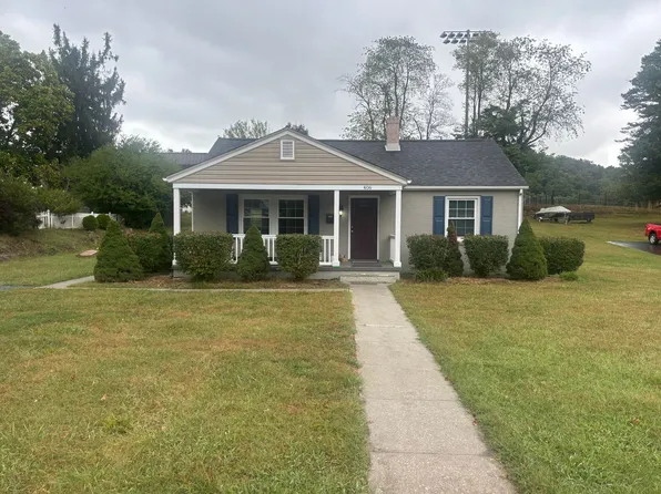 406 Walker St, Radford, VA 24141