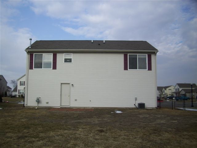 2nd image of 7043 Fielding St