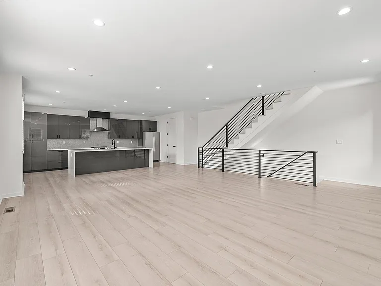 1408 Anderson St #C — Photo 13