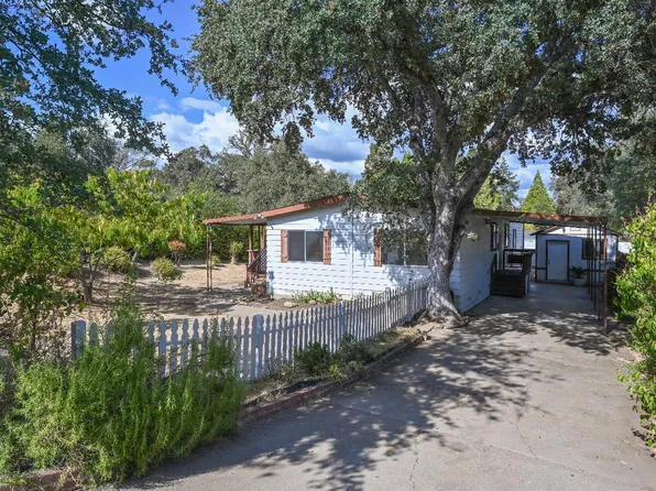 1805 Live Oak Dr, Vallecito, CA 95251