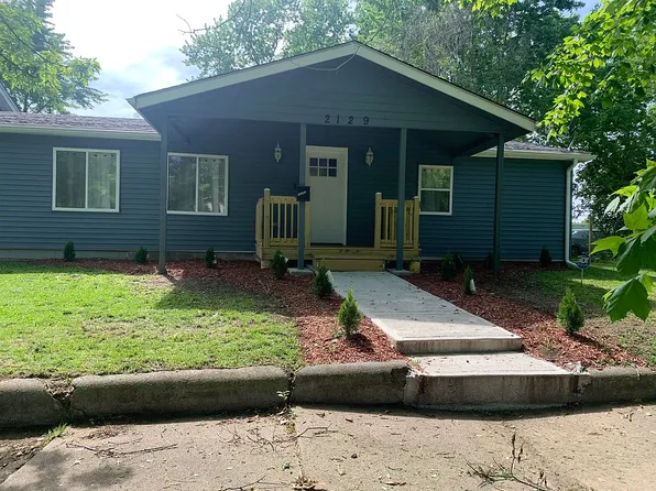 2129 Dillman St, Terre Haute, IN 47802