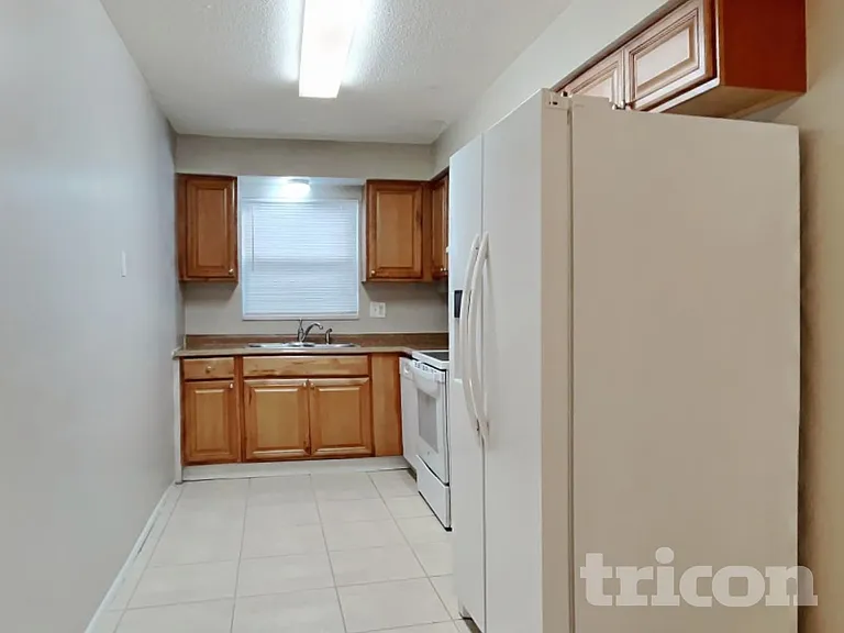 1726 Saint Croix Dr — Photo 5