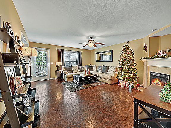 5th image of 4122 Oakstone Ln