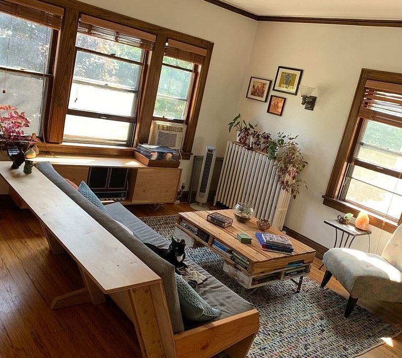 1st image of 3232 Blaisdell Ave S #202
