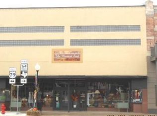 128 E Main St, Henderson, TX 75652