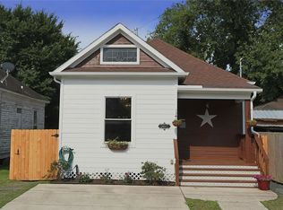 2017 Marion St, Houston, TX 77009