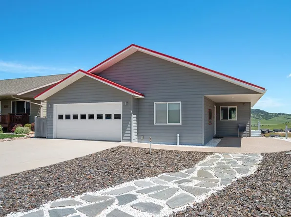515 Tranquility Ln, Spearfish, SD 57783
