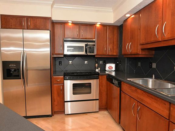 2nd image of 400 E Colonial Dr APT 1602