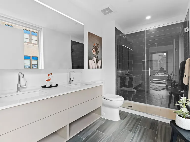Three Bedroom + Terrace 481