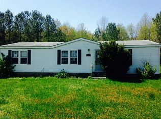 17274 Ross Ln, Bloxom, VA 23308