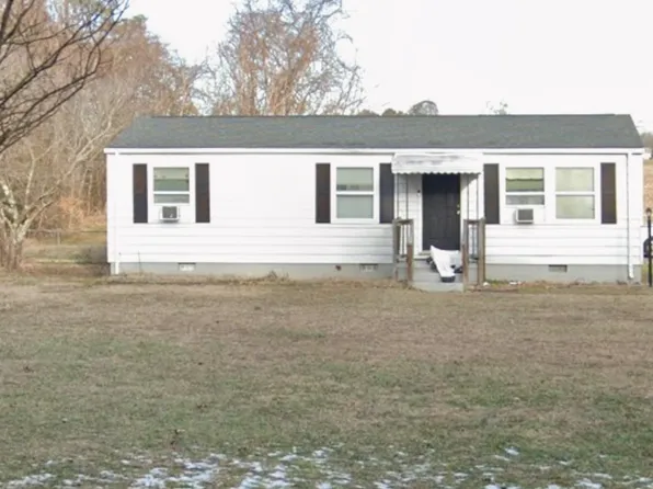 8040 Airport Rd, Quinton, VA 23141