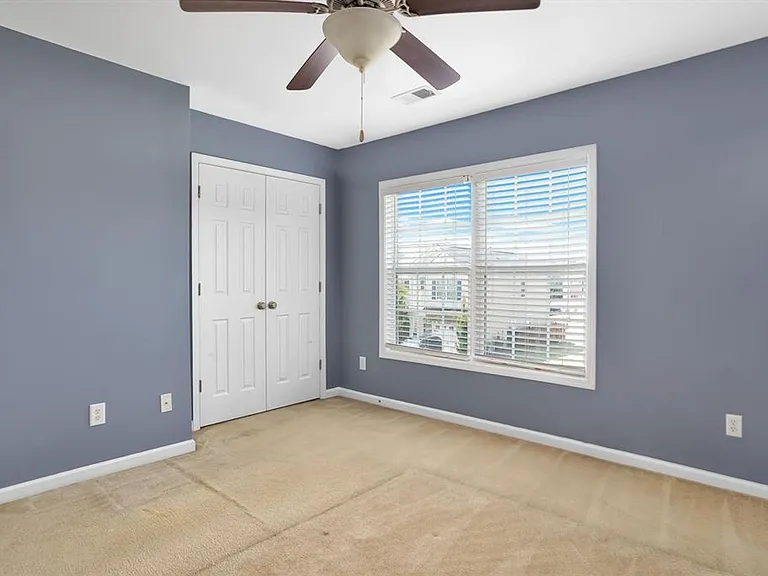 131 Top Forest Dr — Photo 12