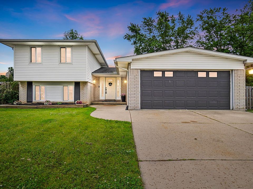 1st image of 20331 Bourassa Ave