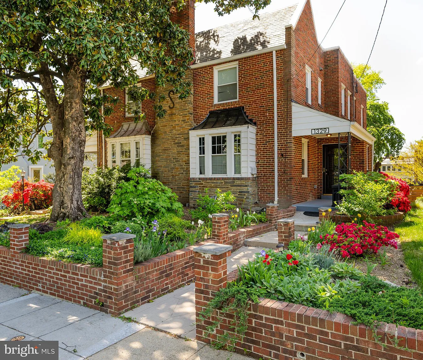 1329 Allison St NE photo 1