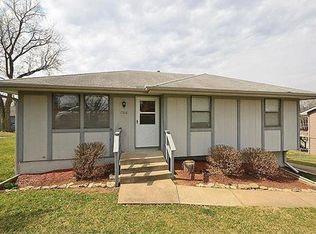 7916 N Main St, Gladstone, MO 64118